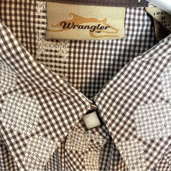 Wrangler Brown and White Plaid Western Style Collared Dress Shirt - Picture 4 of 11